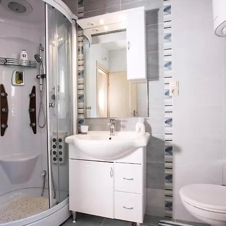Holiday home Ganzes In Mit Privatem Pool Pisak